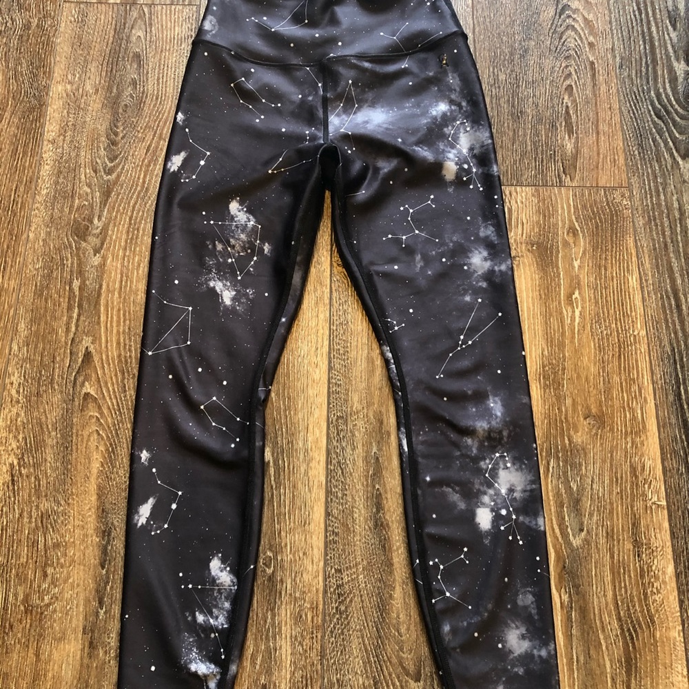 Good American Galaxy workout leggings size 2 - Picture 2 of 5